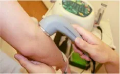 超音波電気治療器で交通事故による怪我（むちうちや首の痛みなど）やスポーツによる外傷を治療